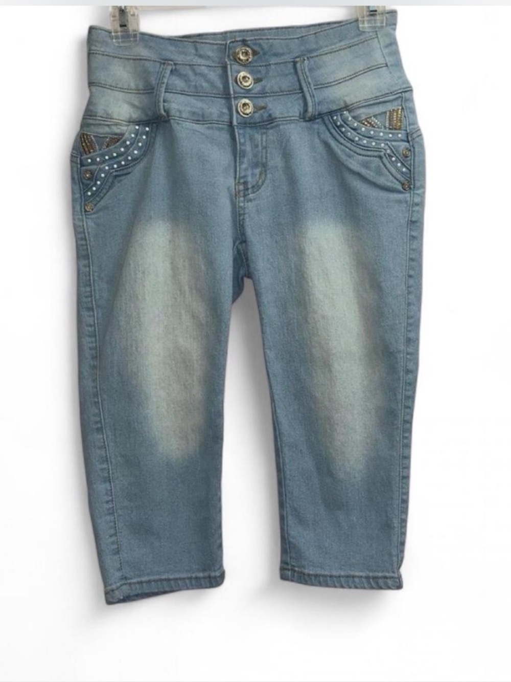 Silver Diva Studded Cropped Capris with Triple-Button Waist